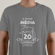 T-SHIRT homem “Média de 20 copos”