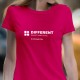 T-SHIRT senhora “Different doesn't Mean Wrong”